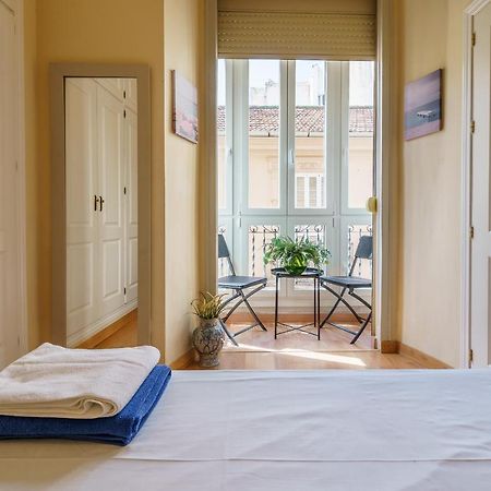 Bright Two-Bedroom Apartment In The Historic Center Málaga Extérieur photo